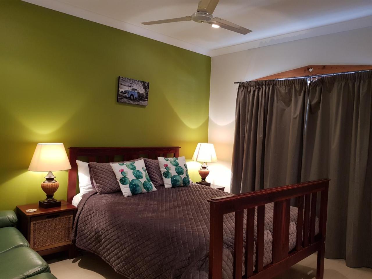 Sonja'S Bed And Breakfast Lightning Ridge Εξωτερικό φωτογραφία